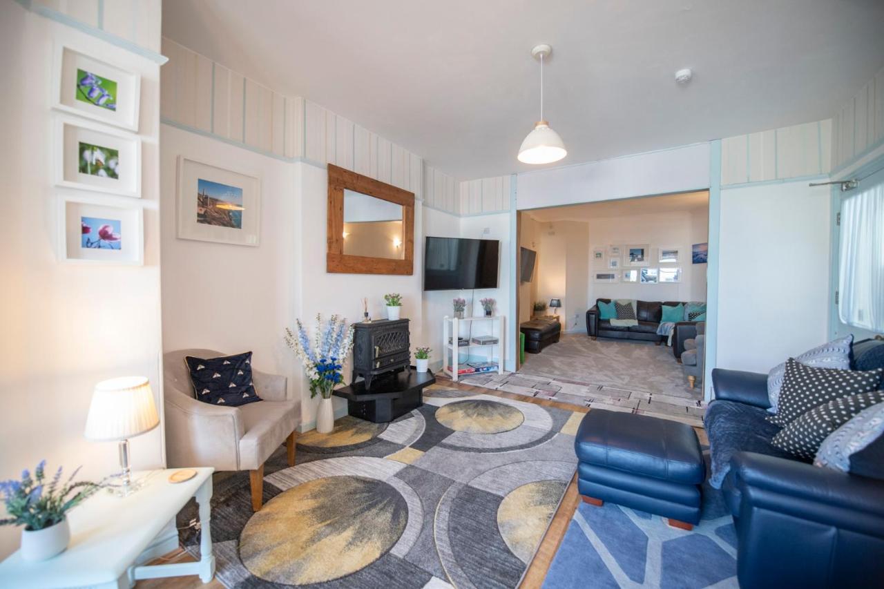 Ravensbury Hotel New Quay Buitenkant foto