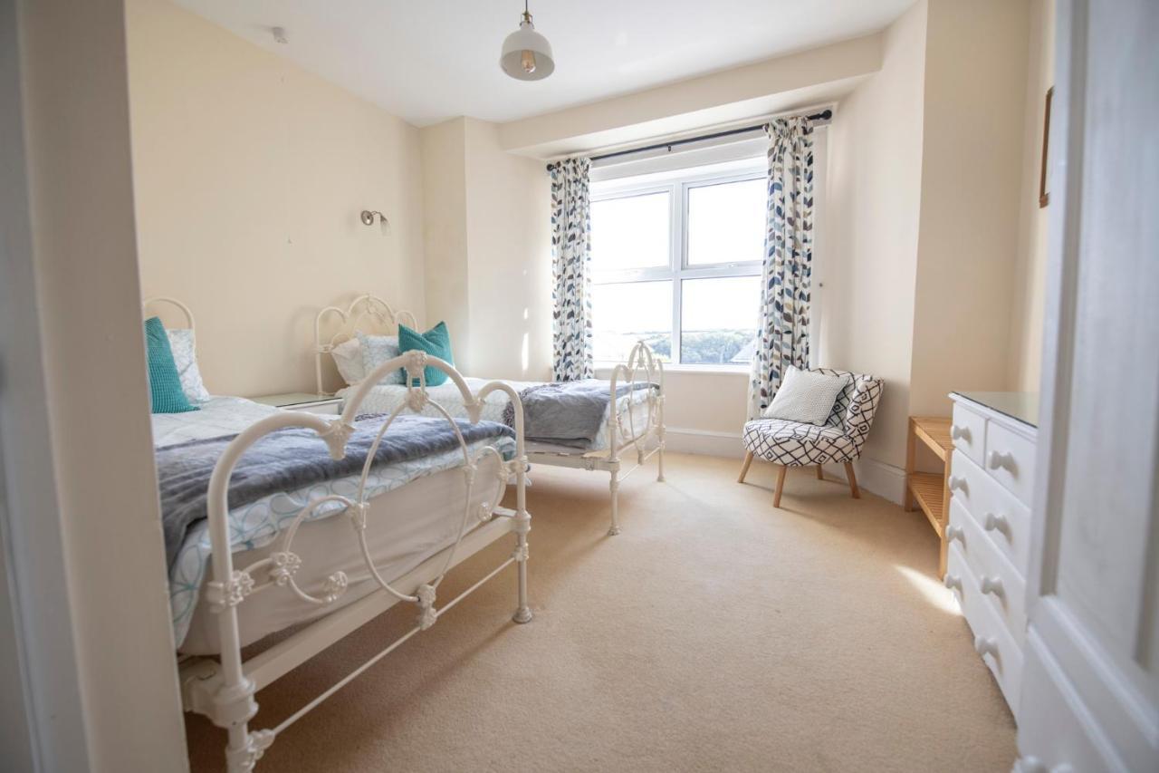Ravensbury Hotel New Quay Buitenkant foto