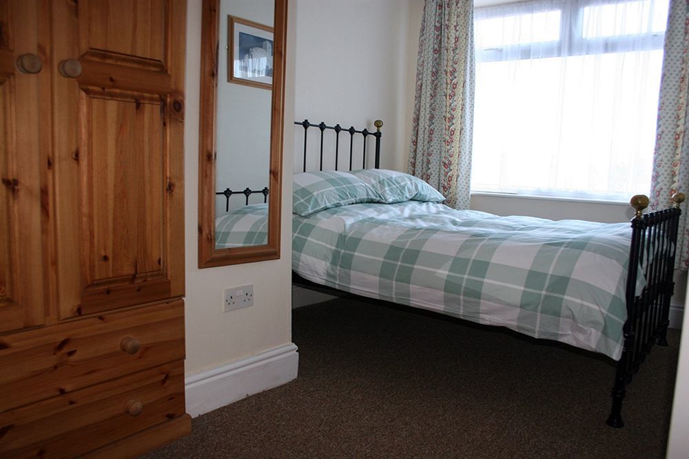 Ravensbury Hotel New Quay Buitenkant foto