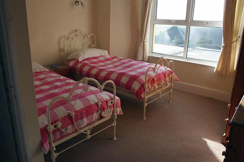 Ravensbury Hotel New Quay Buitenkant foto